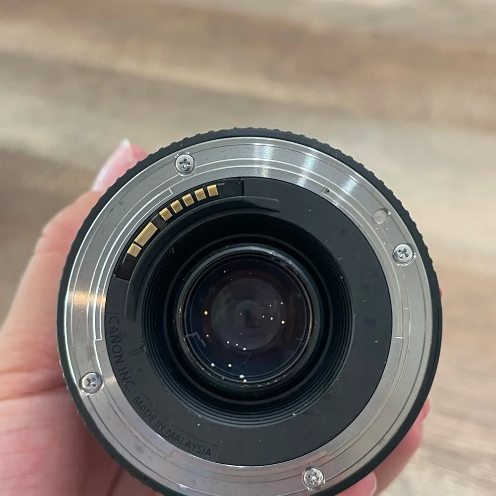 Canon 75-300mm lens